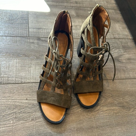 FRANCO SARTO SIZE 9.5 - Picture 1 of 5